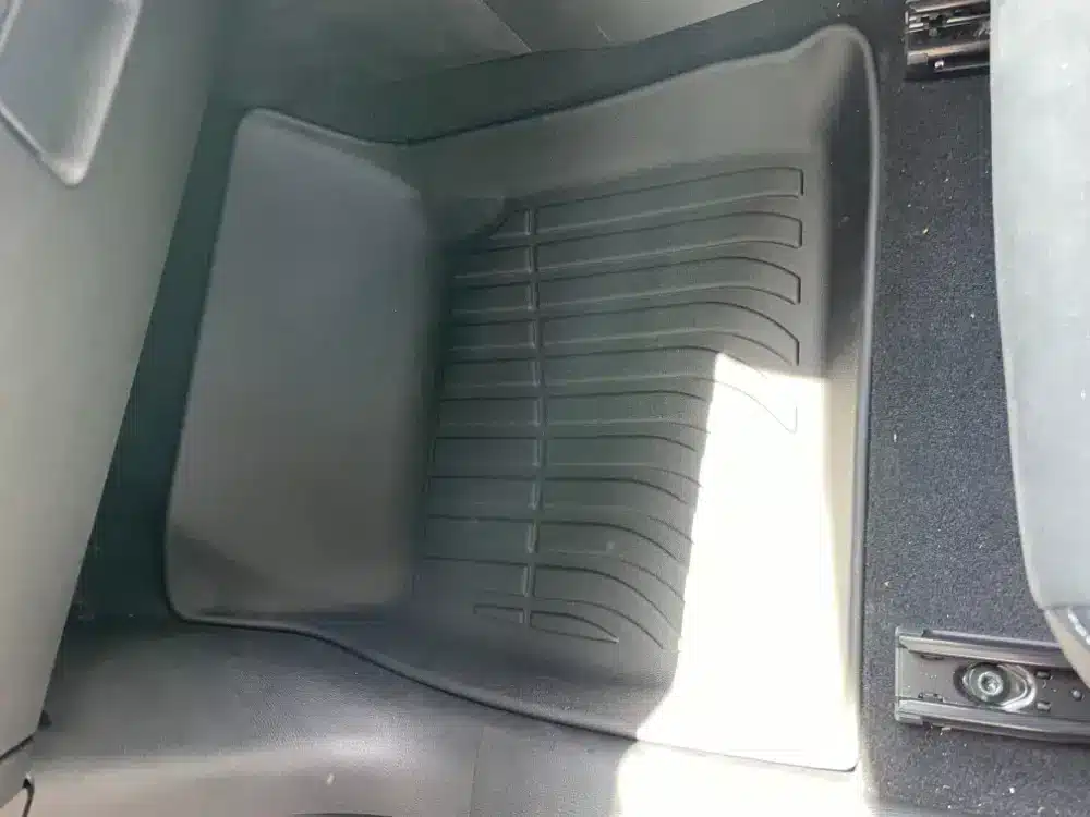 Mitsubishi Outlander – 2021 – 2026 – 3 ROWS – ZM Series – 3D/5D All Weather Car Floor Mats – Right Hand Drive